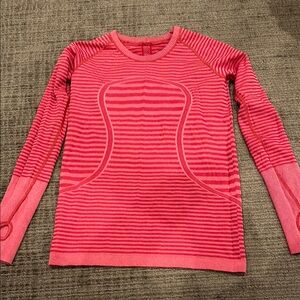 Lululemon Long Sleeve Pink Top